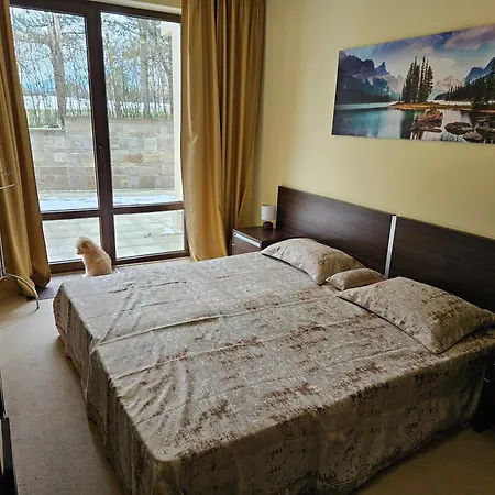 Terra Complex D5 - Private - Golf, Skiing & رازلوغ