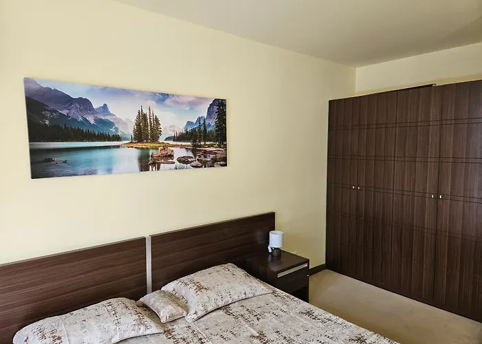 Terra Complex D5 - Private - Golf, Skiing & Апартаменты Разлог